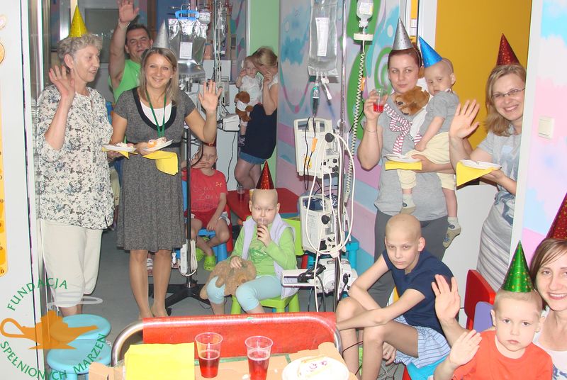 Jubileusz 10-lecia na  oddziałach onkologii w Warszawie